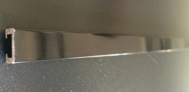 Listwa Metalowa do Płytek, czarna lustro 1,00 X 244cm (1)